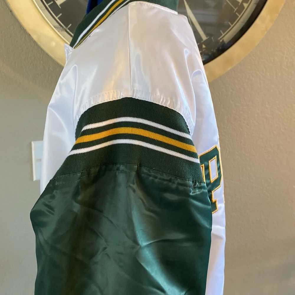 💚💛Green Bay Packers varsity puffer jacket - Picture 4 of 7